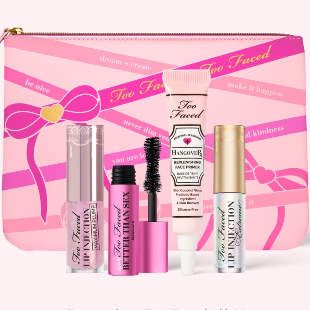 Too Faced Ulta Beauty Break 5 Piece Gift! Love the bow design on the bag!